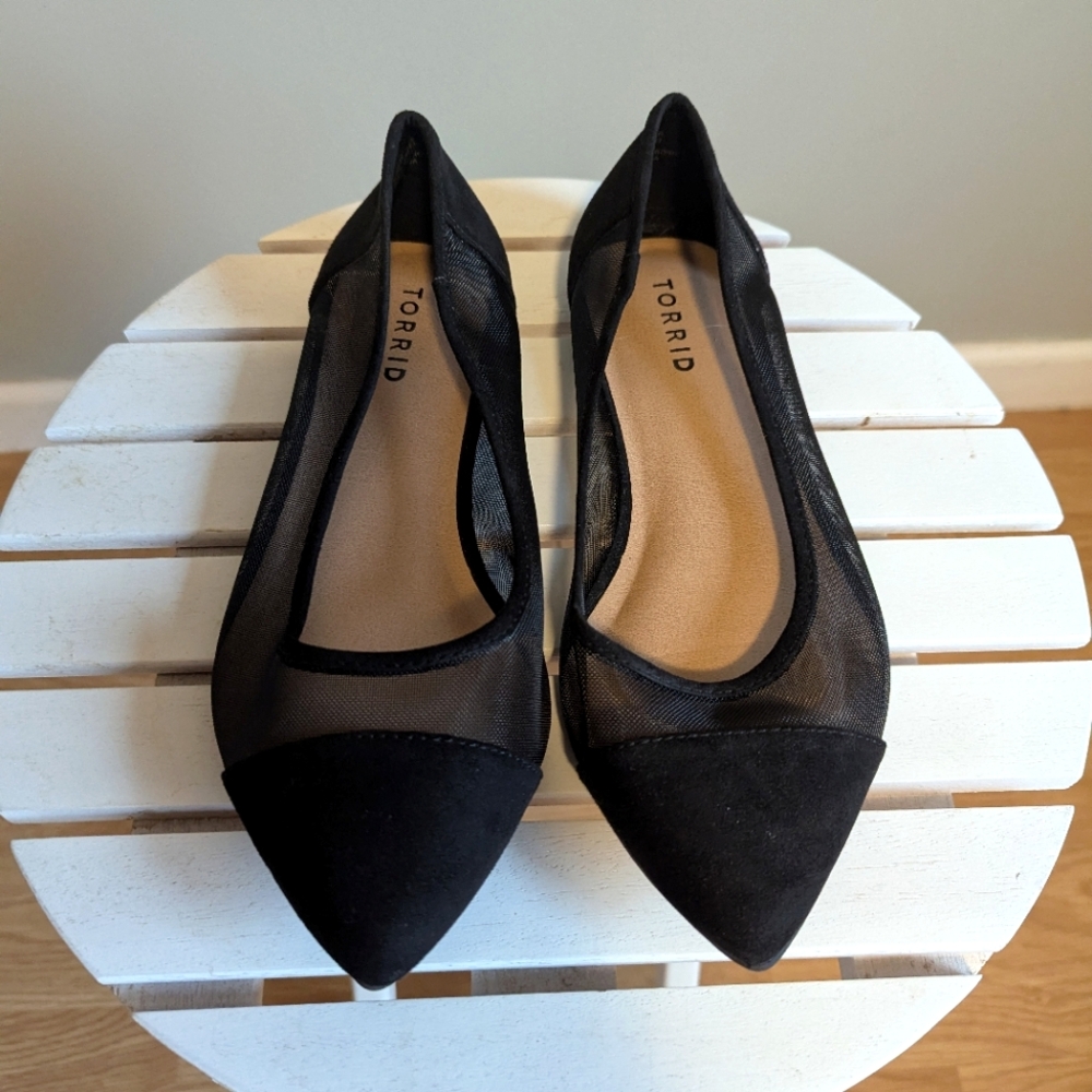 Torrid Black Mesh And Suede Flats, size 8WW